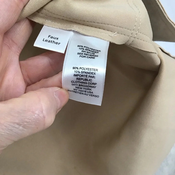 TRUTH by Republic Women’s Faux Suede Button-Up Vest Stone NWT Size Medium - Picture 8 of 9